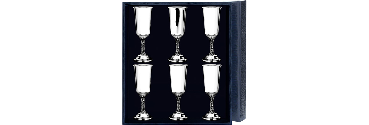 Серебряные рюмки